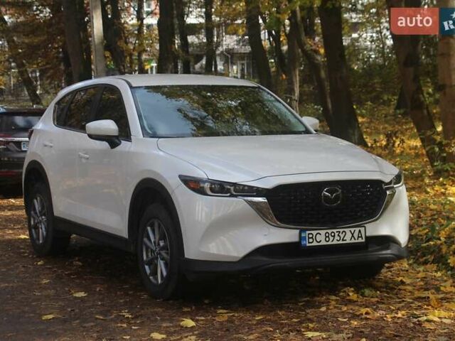 Білий Мазда СХ-5, об'ємом двигуна 2.49 л та пробігом 12 тис. км за 21700 $, фото 9 на Automoto.ua