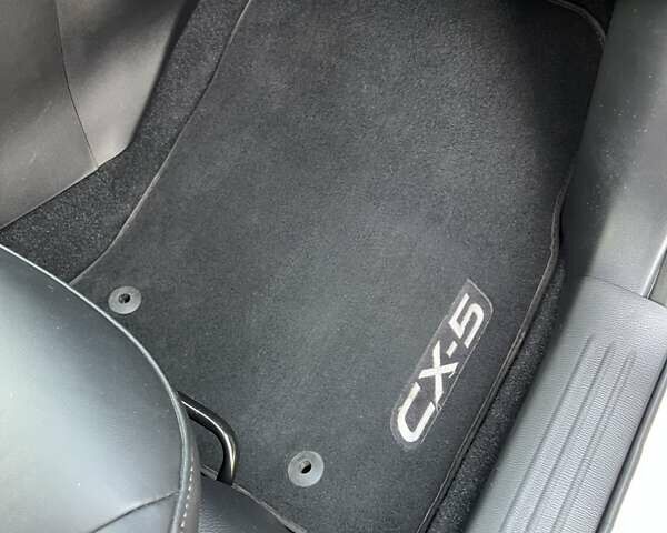 Белый Мазда СХ-5, объемом двигателя 2.49 л и пробегом 13 тыс. км за 24900 $, фото 71 на Automoto.ua