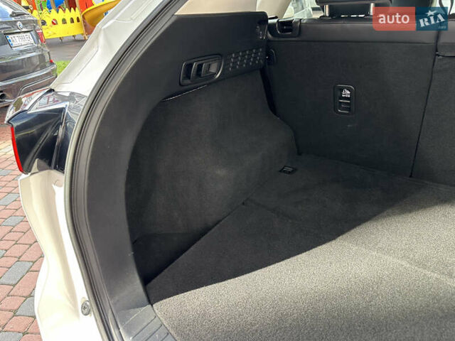 Білий Мазда СХ-5, об'ємом двигуна 2 л та пробігом 33 тис. км за 25650 $, фото 186 на Automoto.ua