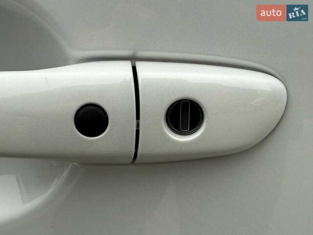 Білий Мазда СХ-5, об'ємом двигуна 2.49 л та пробігом 15 тис. км за 29999 $, фото 9 на Automoto.ua