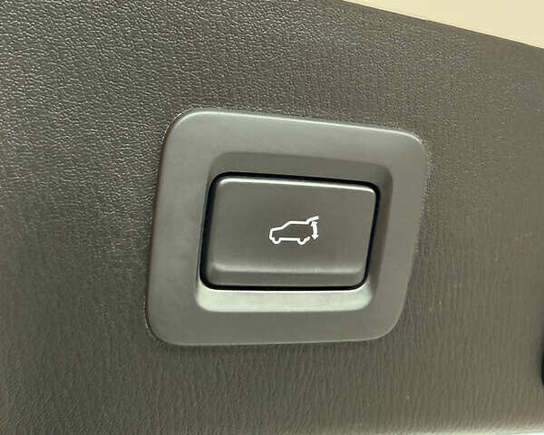 Белый Мазда СХ-5, объемом двигателя 2 л и пробегом 25 тыс. км за 30400 $, фото 23 на Automoto.ua