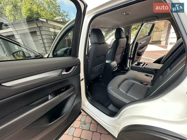 Білий Мазда СХ-5, об'ємом двигуна 2 л та пробігом 33 тис. км за 25650 $, фото 168 на Automoto.ua