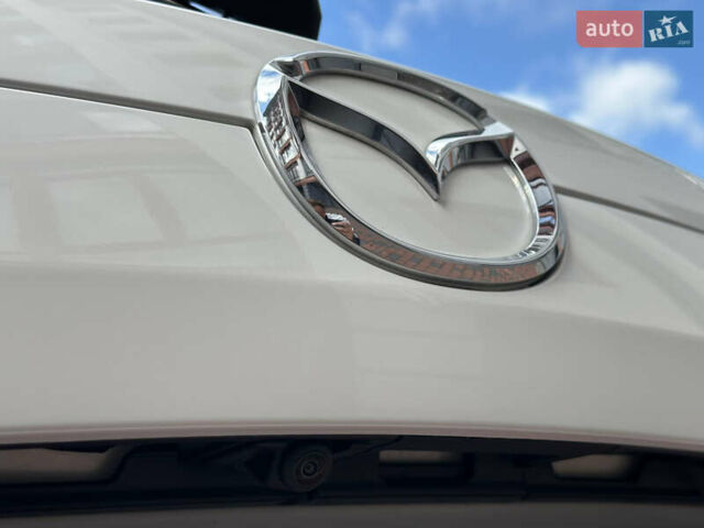 Білий Мазда СХ-5, об'ємом двигуна 2 л та пробігом 33 тис. км за 25650 $, фото 67 на Automoto.ua