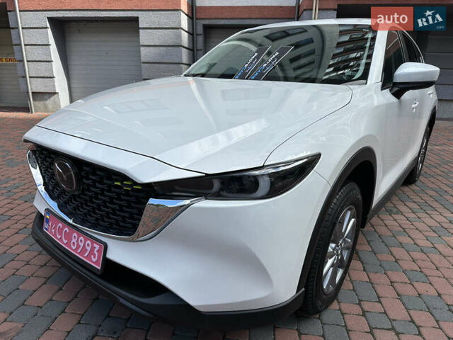 Білий Мазда СХ-5, об'ємом двигуна 2 л та пробігом 33 тис. км за 25650 $, фото 73 на Automoto.ua
