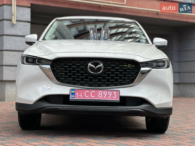 Білий Мазда СХ-5, об'ємом двигуна 2 л та пробігом 33 тис. км за 25650 $, фото 13 на Automoto.ua