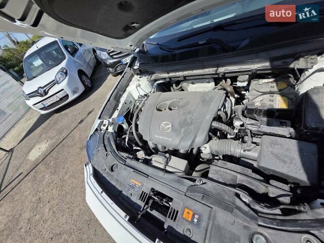 Білий Мазда СХ-5, об'ємом двигуна 2.49 л та пробігом 7 тис. км за 26900 $, фото 15 на Automoto.ua