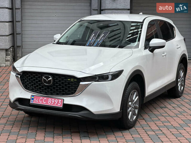 Білий Мазда СХ-5, об'ємом двигуна 2 л та пробігом 33 тис. км за 25650 $, фото 4 на Automoto.ua
