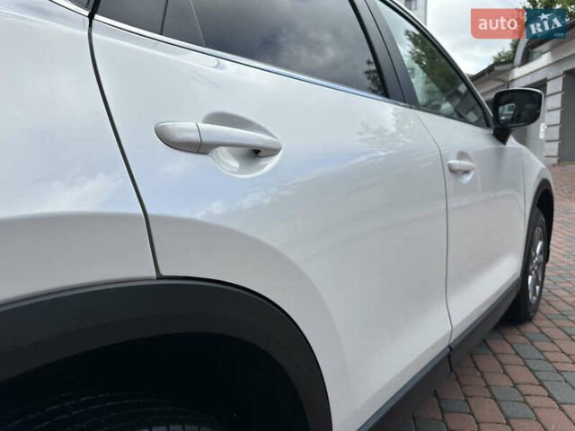 Білий Мазда СХ-5, об'ємом двигуна 2 л та пробігом 33 тис. км за 25650 $, фото 50 на Automoto.ua