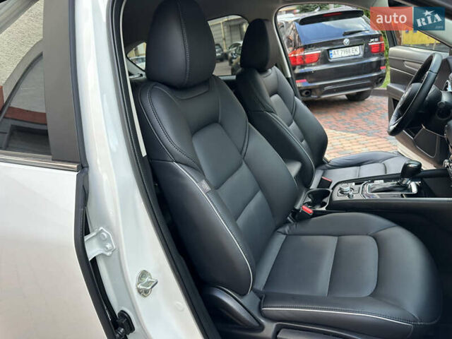 Білий Мазда СХ-5, об'ємом двигуна 2 л та пробігом 33 тис. км за 25650 $, фото 142 на Automoto.ua