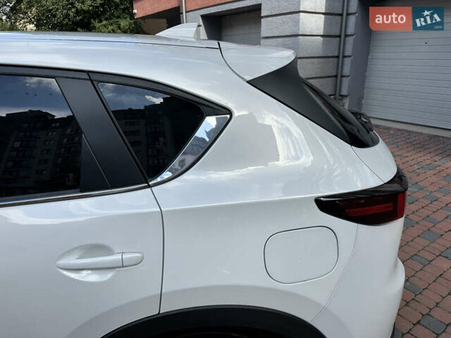 Білий Мазда СХ-5, об'ємом двигуна 2 л та пробігом 33 тис. км за 25650 $, фото 93 на Automoto.ua