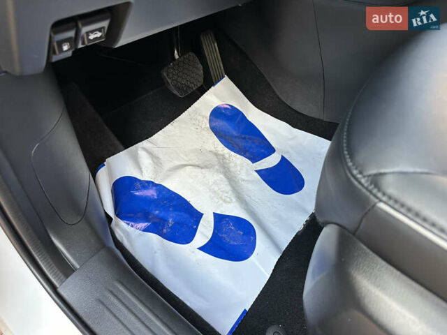 Білий Мазда СХ-5, об'ємом двигуна 2 л та пробігом 33 тис. км за 25650 $, фото 119 на Automoto.ua