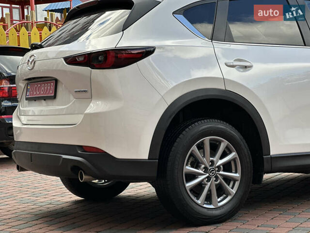 Білий Мазда СХ-5, об'ємом двигуна 2 л та пробігом 33 тис. км за 25650 $, фото 34 на Automoto.ua