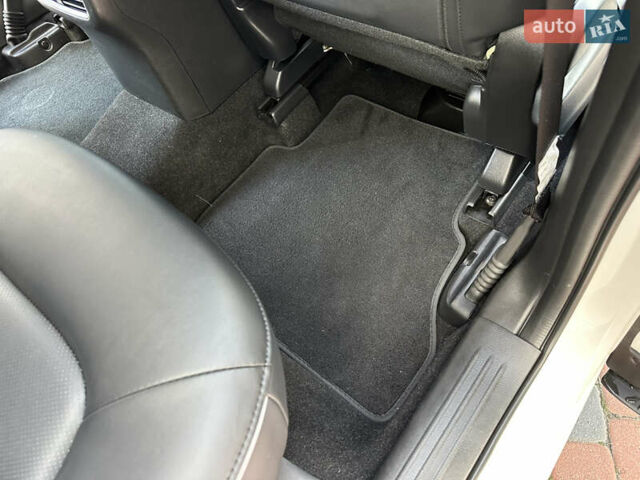 Білий Мазда СХ-5, об'ємом двигуна 2 л та пробігом 33 тис. км за 25650 $, фото 174 на Automoto.ua