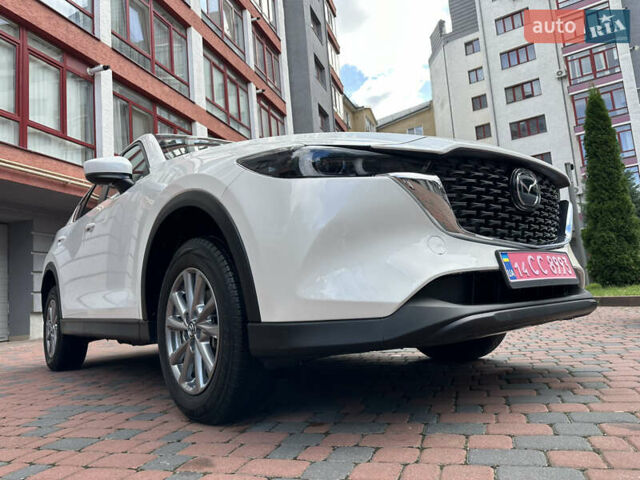 Білий Мазда СХ-5, об'ємом двигуна 2 л та пробігом 33 тис. км за 25650 $, фото 57 на Automoto.ua