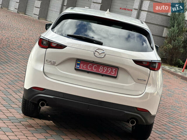 Білий Мазда СХ-5, об'ємом двигуна 2 л та пробігом 33 тис. км за 25650 $, фото 9 на Automoto.ua