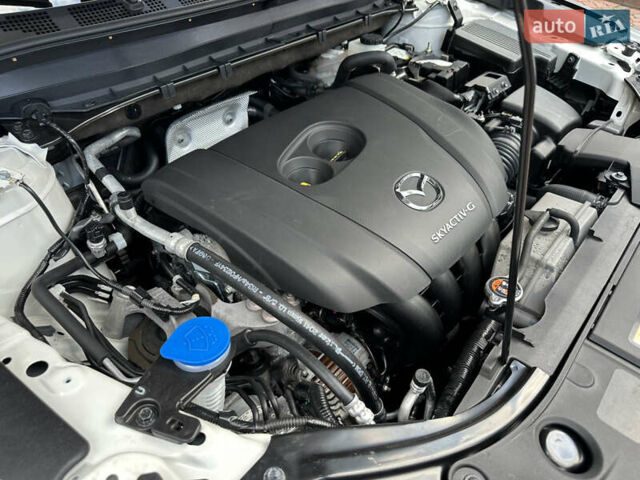 Білий Мазда СХ-5, об'ємом двигуна 2 л та пробігом 33 тис. км за 25650 $, фото 196 на Automoto.ua