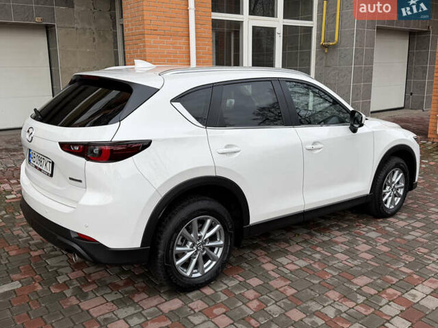 Белый Мазда СХ-5, объемом двигателя 2 л и пробегом 25 тыс. км за 30400 $, фото 7 на Automoto.ua