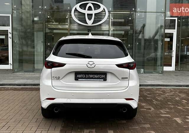 Белый Мазда СХ-5, объемом двигателя 2.49 л и пробегом 27 тыс. км за 32537 $, фото 3 на Automoto.ua