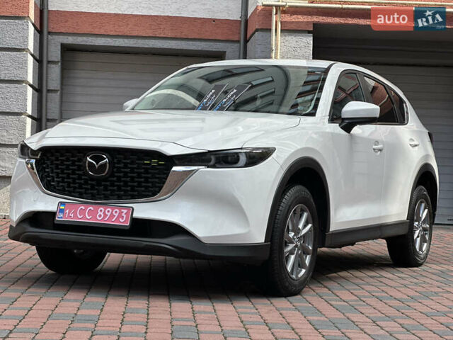 Білий Мазда СХ-5, об'ємом двигуна 2 л та пробігом 33 тис. км за 25650 $, фото 12 на Automoto.ua