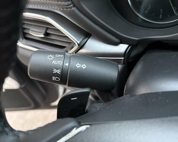 Білий Мазда СХ-5, об'ємом двигуна 2.49 л та пробігом 13 тис. км за 27500 $, фото 15 на Automoto.ua