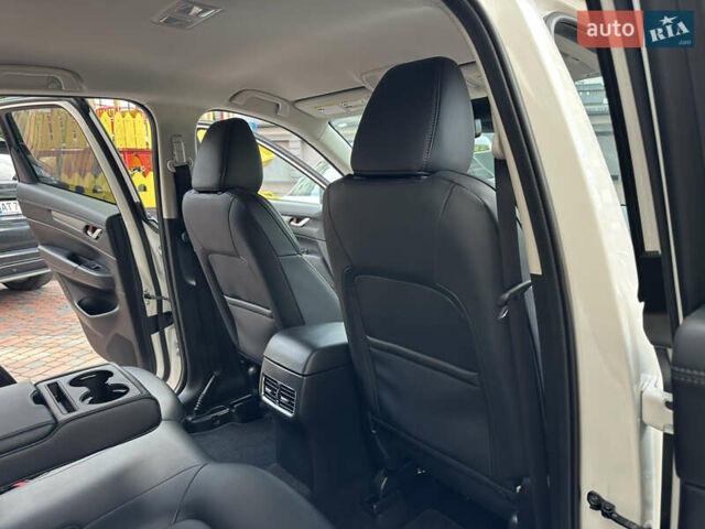 Білий Мазда СХ-5, об'ємом двигуна 2 л та пробігом 33 тис. км за 25650 $, фото 177 на Automoto.ua