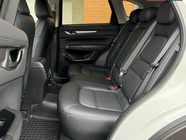 Белый Мазда СХ-5, объемом двигателя 2 л и пробегом 25 тыс. км за 30400 $, фото 30 на Automoto.ua