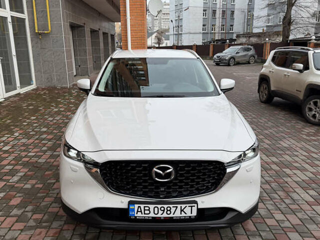 Белый Мазда СХ-5, объемом двигателя 2 л и пробегом 25 тыс. км за 30400 $, фото 11 на Automoto.ua