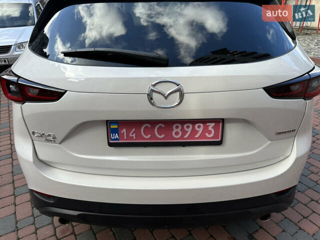 Білий Мазда СХ-5, об'ємом двигуна 2 л та пробігом 33 тис. км за 25650 $, фото 94 на Automoto.ua