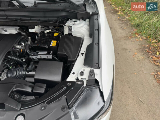 Белый Мазда СХ-5, объемом двигателя 2.49 л и пробегом 13 тыс. км за 26700 $, фото 35 на Automoto.ua