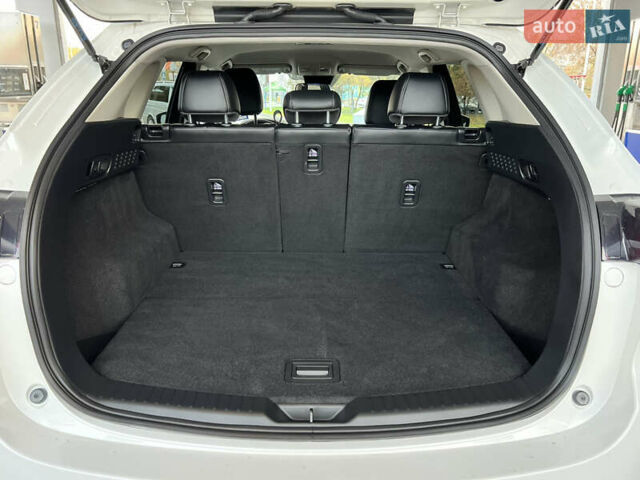 Белый Мазда СХ-5, объемом двигателя 2.49 л и пробегом 4 тыс. км за 26699 $, фото 22 на Automoto.ua