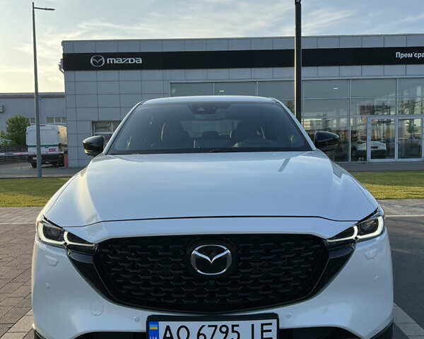 Белый Мазда СХ-5, объемом двигателя 2.49 л и пробегом 23 тыс. км за 29900 $, фото 2 на Automoto.ua