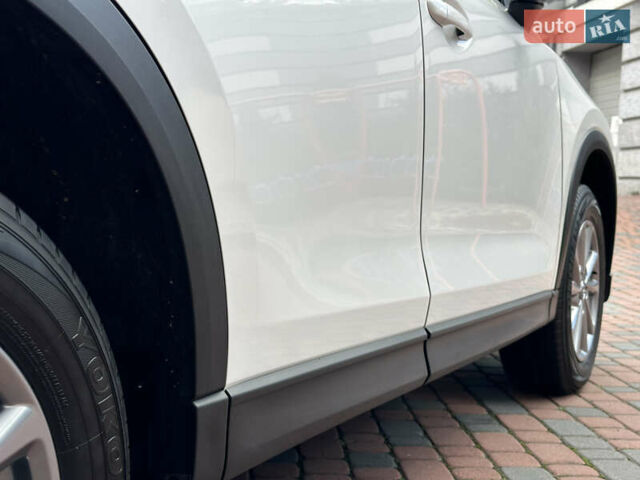 Білий Мазда СХ-5, об'ємом двигуна 2 л та пробігом 33 тис. км за 25650 $, фото 51 на Automoto.ua