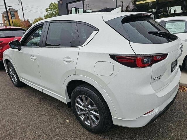 Белый Мазда СХ-5, объемом двигателя 0 л и пробегом 15 тыс. км за 22500 $, фото 3 на Automoto.ua