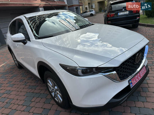 Білий Мазда СХ-5, об'ємом двигуна 2 л та пробігом 33 тис. км за 25650 $, фото 83 на Automoto.ua