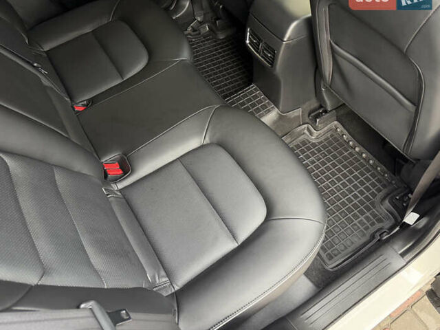 Белый Мазда СХ-5, объемом двигателя 2 л и пробегом 25 тыс. км за 30400 $, фото 37 на Automoto.ua