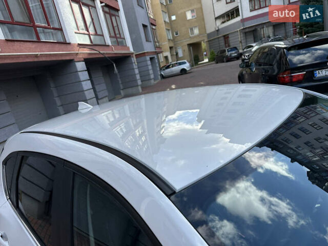 Білий Мазда СХ-5, об'ємом двигуна 2 л та пробігом 33 тис. км за 25650 $, фото 99 на Automoto.ua