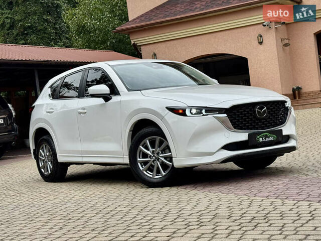 Білий Мазда СХ-5, об'ємом двигуна 2.5 л та пробігом 8 тис. км за 25500 $, фото 3 на Automoto.ua