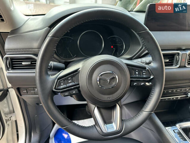 Білий Мазда СХ-5, об'ємом двигуна 2 л та пробігом 33 тис. км за 25650 $, фото 114 на Automoto.ua