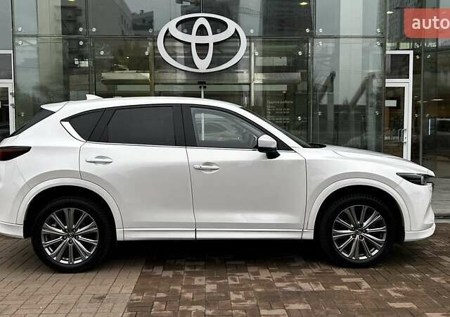 Белый Мазда СХ-5, объемом двигателя 2.49 л и пробегом 27 тыс. км за 32537 $, фото 15 на Automoto.ua