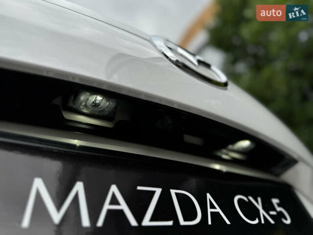 Белый Мазда СХ-5, объемом двигателя 2.5 л и пробегом 1 тыс. км за 36971 $, фото 24 на Automoto.ua