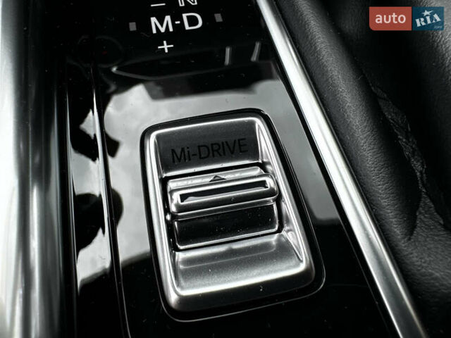 Белый Мазда СХ-5, объемом двигателя 2.5 л и пробегом 1 тыс. км за 36971 $, фото 78 на Automoto.ua