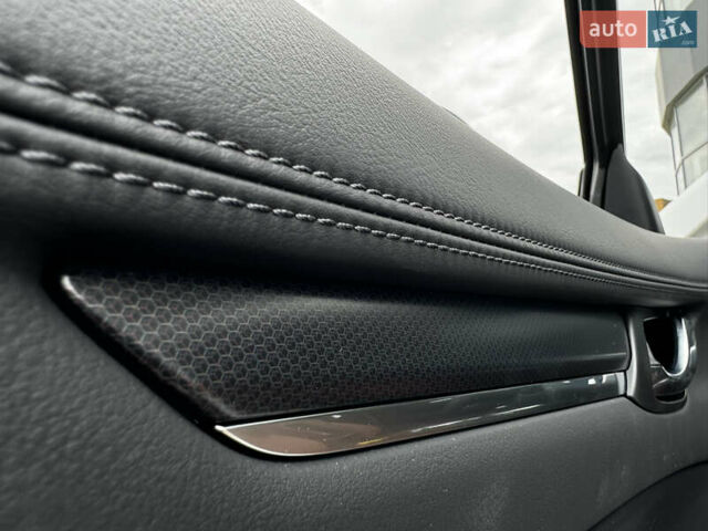 Белый Мазда СХ-5, объемом двигателя 2.5 л и пробегом 1 тыс. км за 36971 $, фото 47 на Automoto.ua