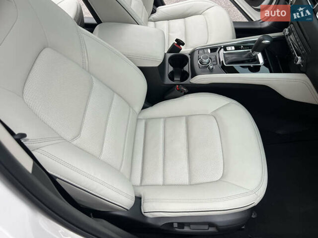 Білий Мазда СХ-5, об'ємом двигуна 2.49 л та пробігом 4 тис. км за 29500 $, фото 61 на Automoto.ua