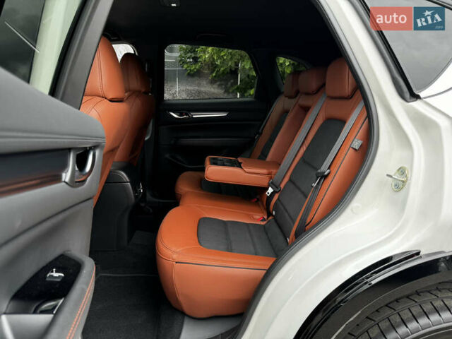 Белый Мазда СХ-5, объемом двигателя 2.5 л и пробегом 1 тыс. км за 36971 $, фото 69 на Automoto.ua