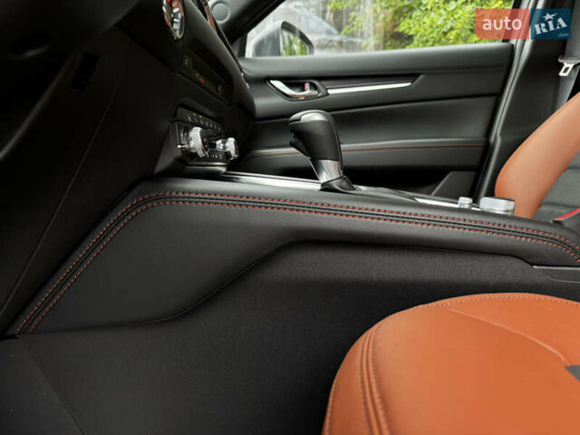 Белый Мазда СХ-5, объемом двигателя 2.5 л и пробегом 1 тыс. км за 36971 $, фото 52 на Automoto.ua