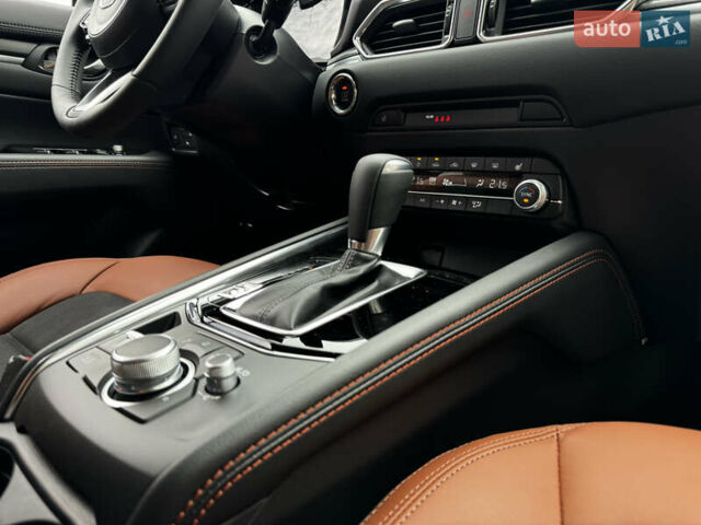 Белый Мазда СХ-5, объемом двигателя 2.5 л и пробегом 1 тыс. км за 36971 $, фото 63 на Automoto.ua