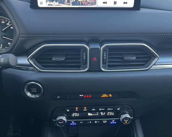 Білий Мазда СХ-5, об'ємом двигуна 2.49 л та пробігом 3 тис. км за 35500 $, фото 30 на Automoto.ua