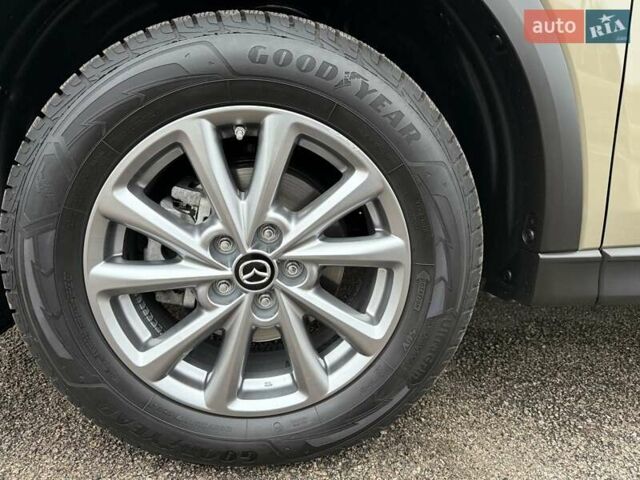 Бежевый Мазда СХ-5, объемом двигателя 2 л и пробегом 29 тыс. км за 28800 $, фото 88 на Automoto.ua