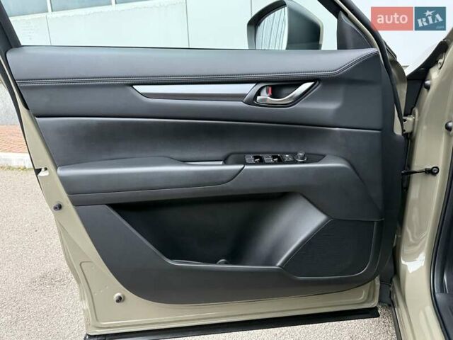 Бежевый Мазда СХ-5, объемом двигателя 2 л и пробегом 29 тыс. км за 28800 $, фото 37 на Automoto.ua