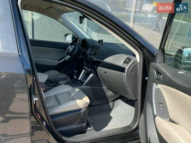 Черный Мазда СХ-5, объемом двигателя 2.2 л и пробегом 253 тыс. км за 10900 $, фото 6 на Automoto.ua